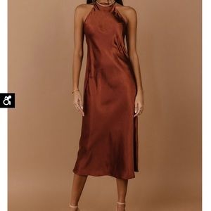 Silky/Satin-like Halter Dress size XL, color: RUST